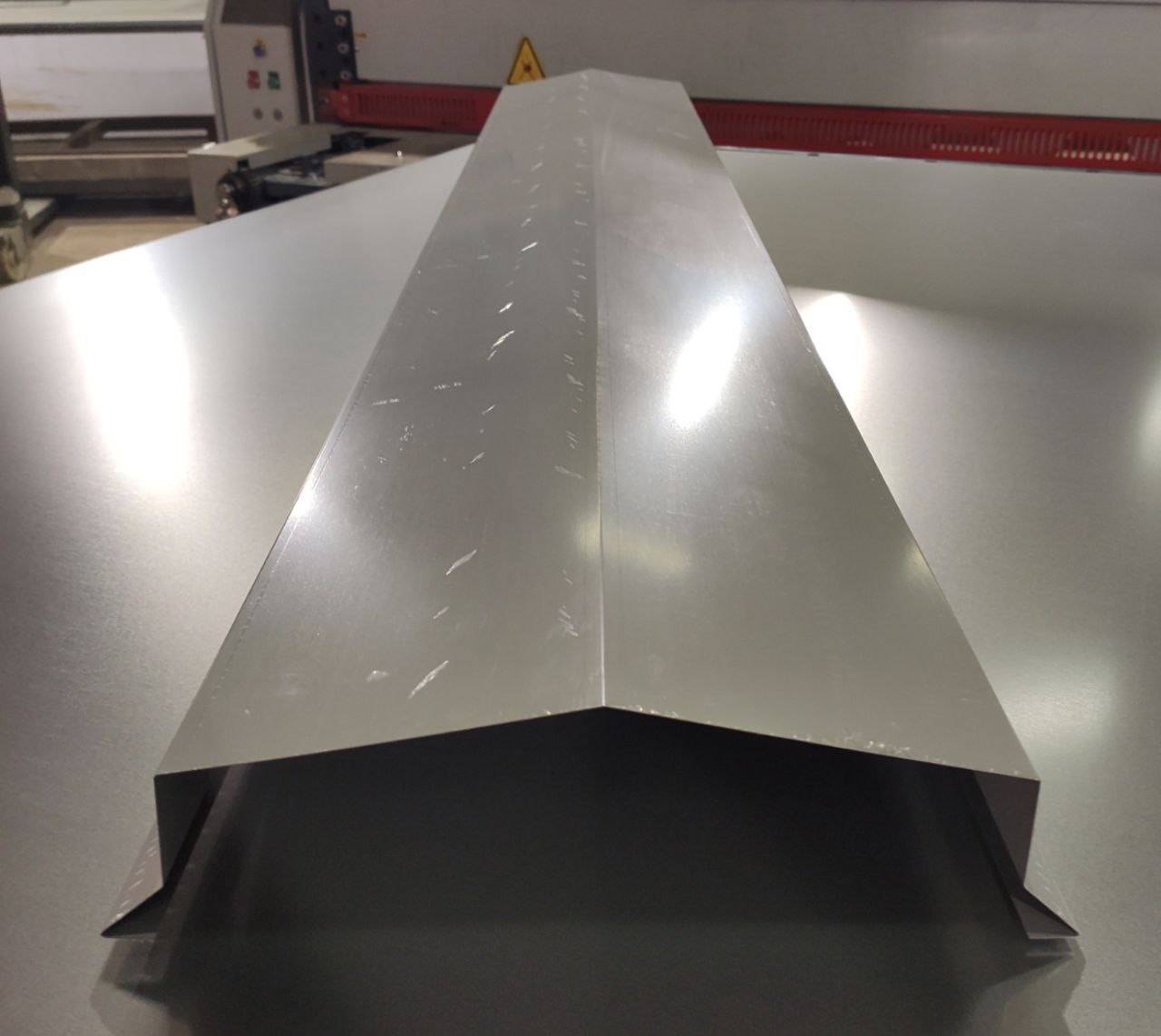 Парапет кровельный (заборный) 2м.п.